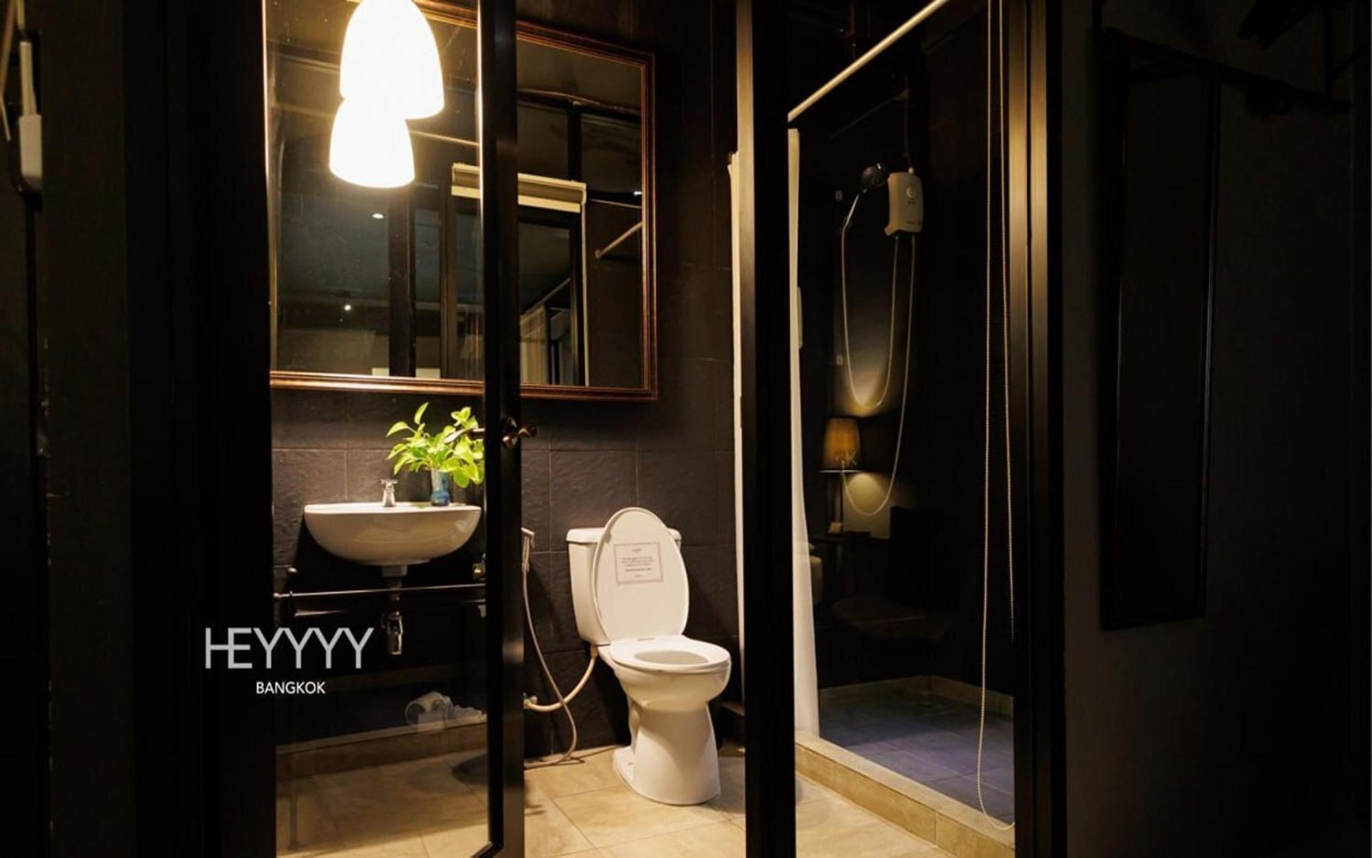 Heyyyy Bangkok Hostel Ngoại thất bức ảnh